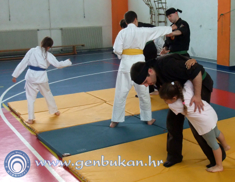 Novi Vinodolski, Kobudo Enbu, lipanj 2011. Novi Vinodolski, Kobudo Enbu, lipanj 2011.